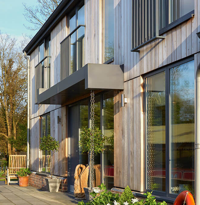 green-architecture-new-build-in-newbury-berkshire-wood-exterior