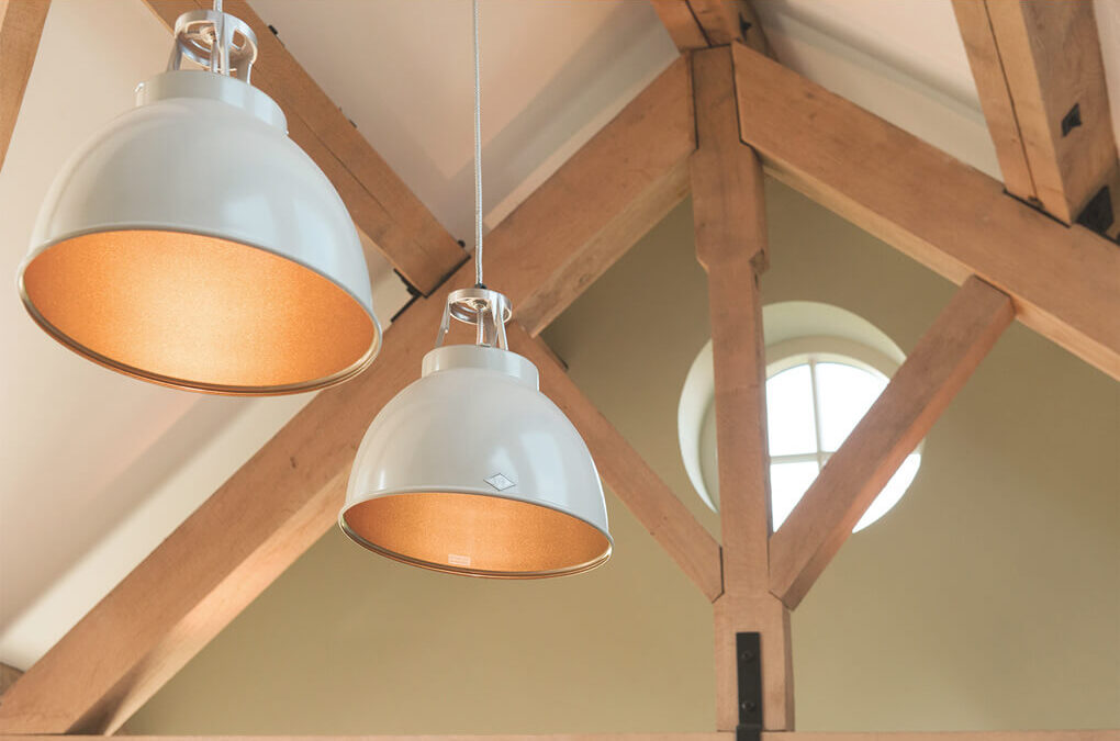 hamstead-marshall-exposed-wood-beams-and-modern-kitchen-lights