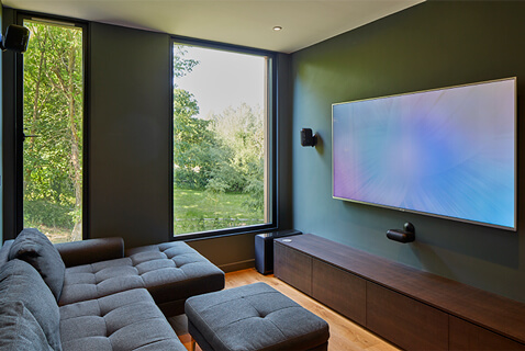 modern-entertainment-room-in-house-extension-by-absolute-architecture