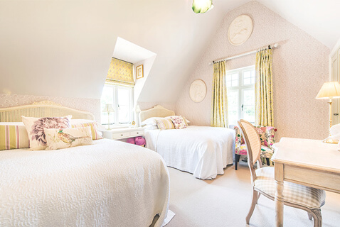 period-cottage-guest-bedroom-with-vaulted-ceiling-architecture-in-berkshire